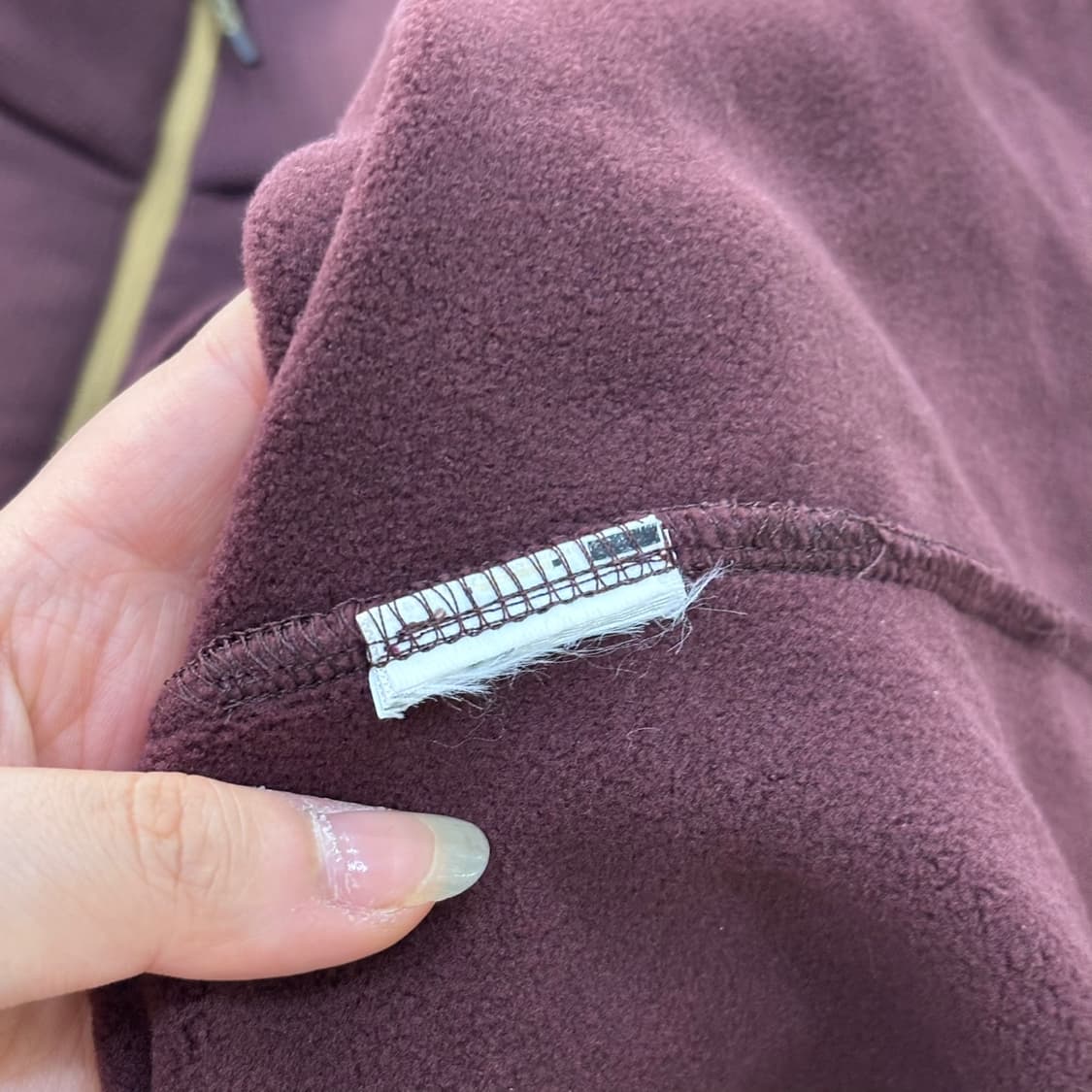 100 블랙야크 남성 아웃도어 반집업 긴팔 티셔츠 0526E 상품이미지4