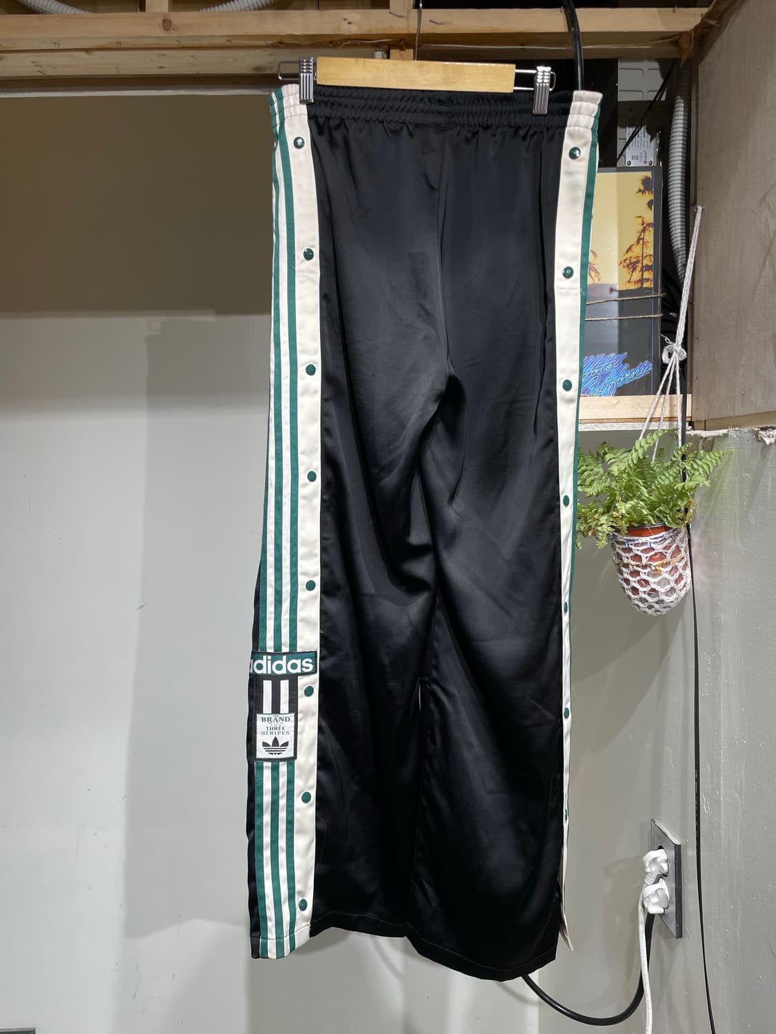 아디다스 아디브레이크 트랙팬츠 상품이미지2