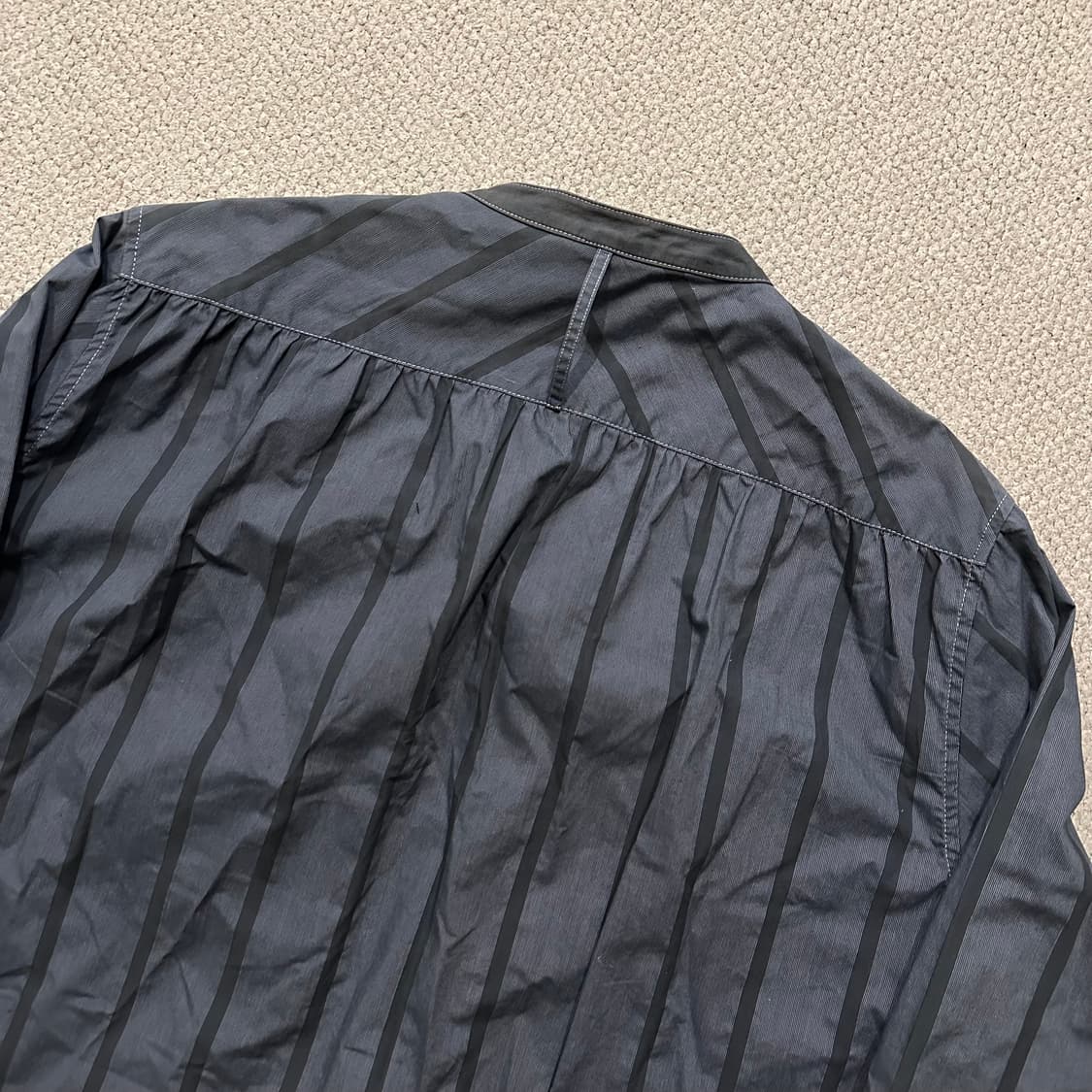 유스(YOUTH) 스트라이프 밴드카라 셔츠  상품이미지9