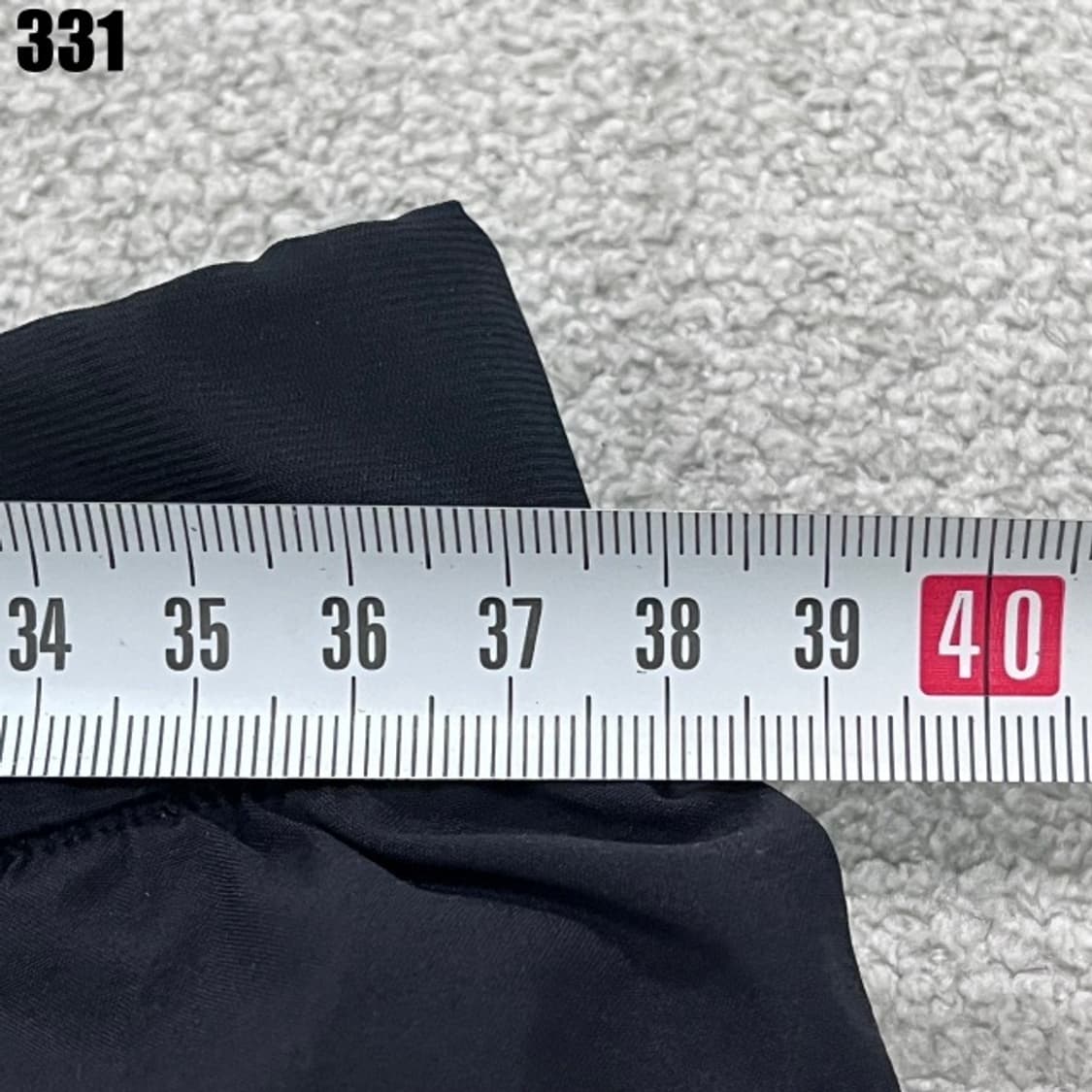 데상트 블랙 반바지  상품이미지3