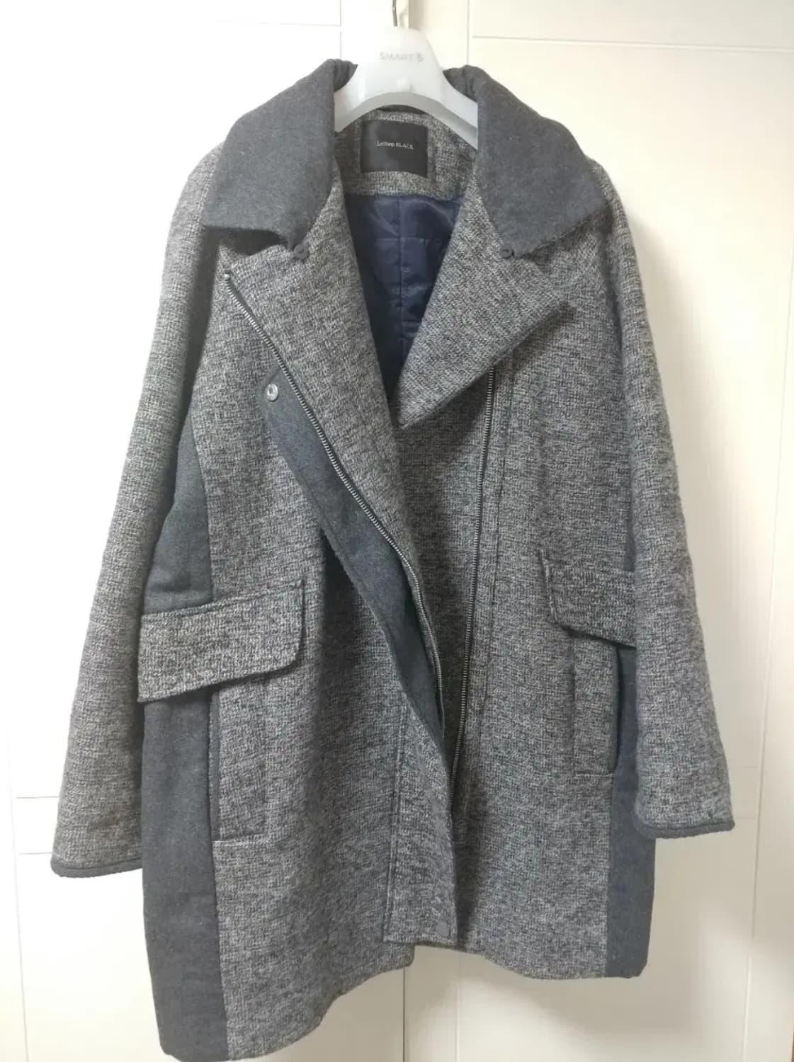 르샵블랙 퍼 탈착 오버핏 라이더 카라 누빔 코트 보카시 멜란지 그레이 상품이미지2