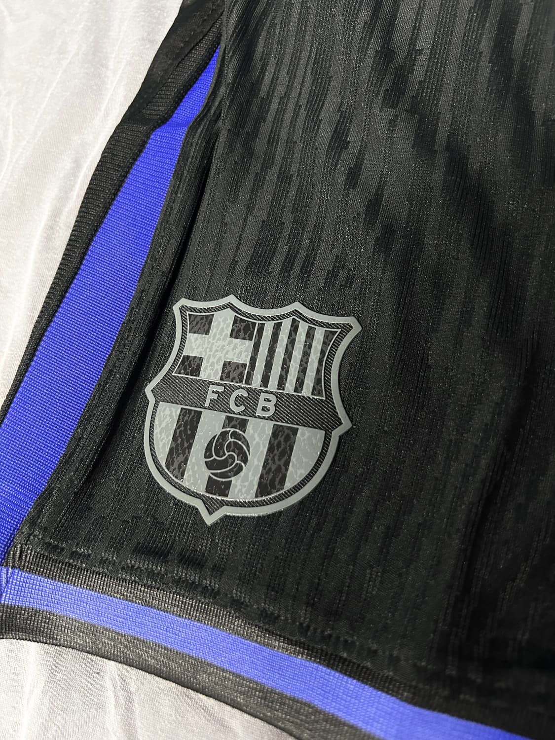 25/26 바르셀로나 어웨이 코비 어센틱 유니폼 팬츠 바지 상품이미지2