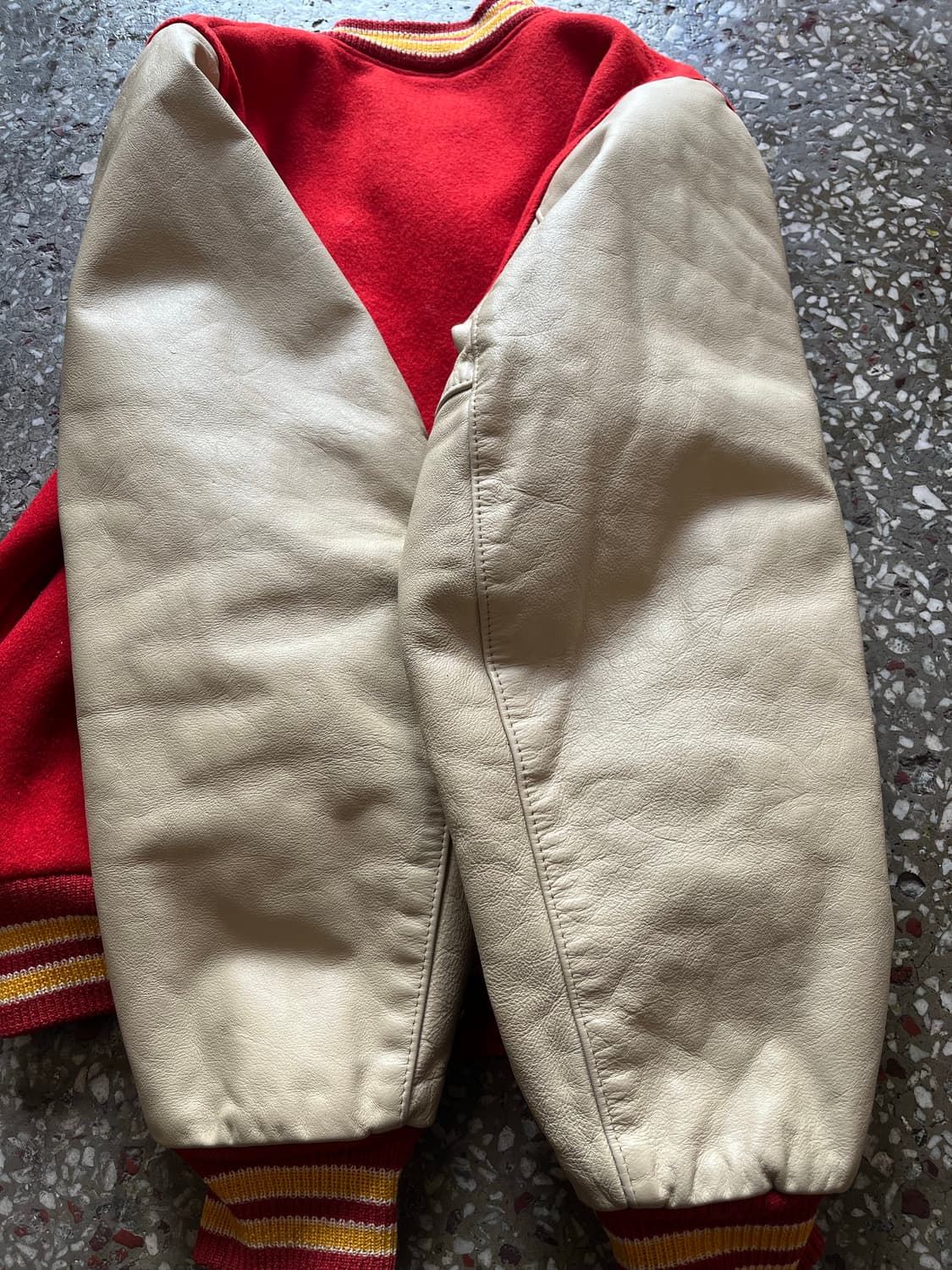 골든베어 90‘s 가죽 바시티자켓 상품이미지7