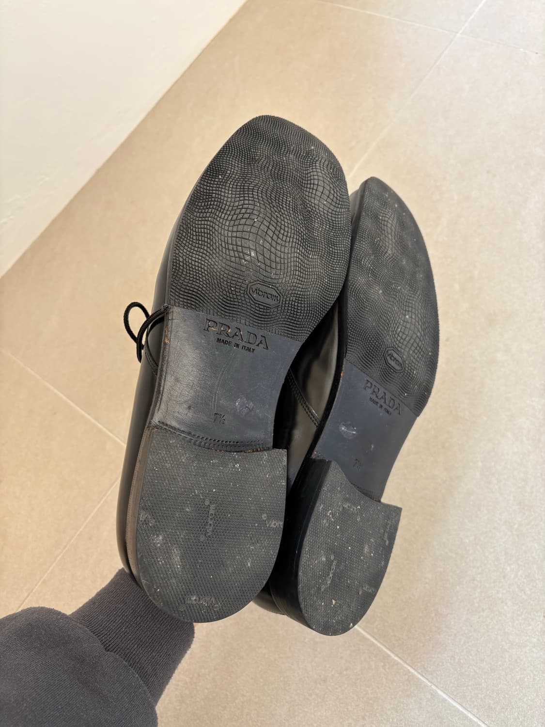 프라다 더비 스퀘어토 uk7 / 260 상품이미지5