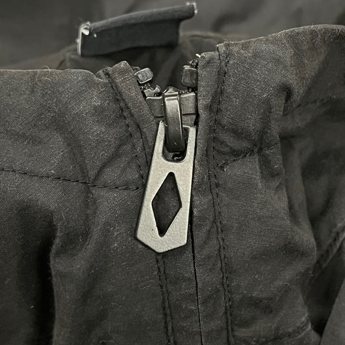 [정품/L] 엄브로 블랙 후드 바람막이 자켓 b15 상품이미지7