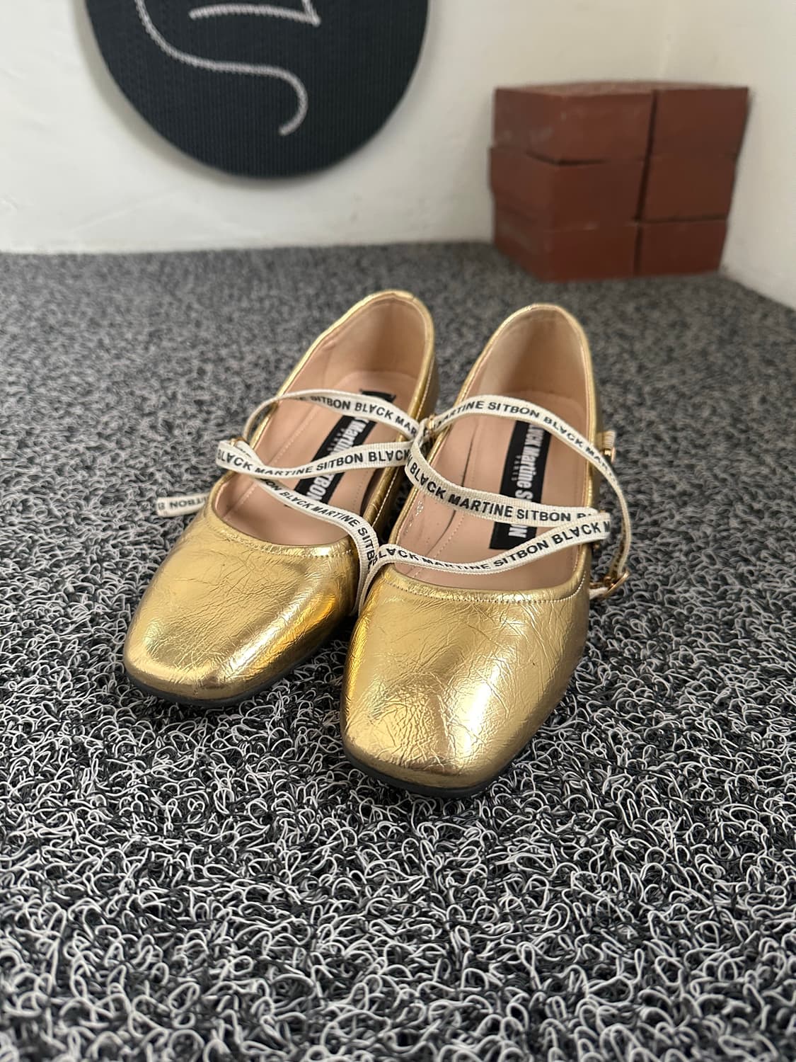 BLYCK 마틴싯봉 골드 플랫슈즈 240 상품이미지1