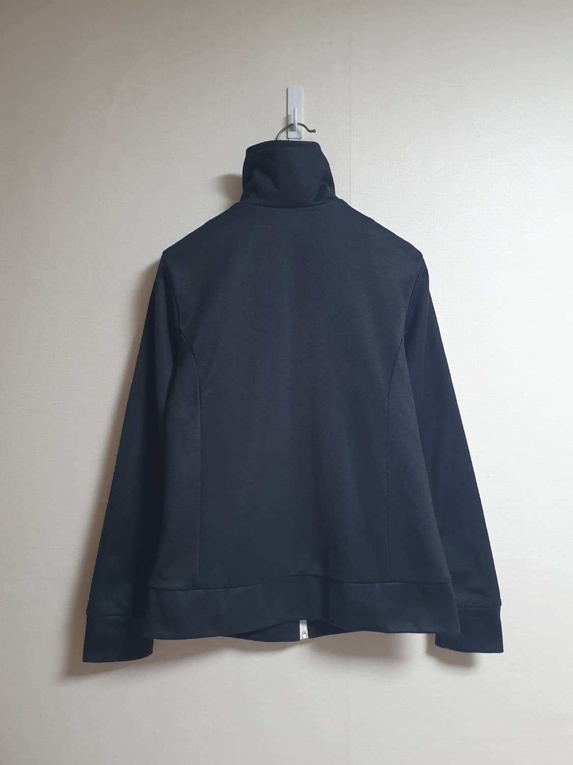 아디다스 유로파 트랙탑 져지 블랙 바디 화이트 삼선 95 상품이미지4