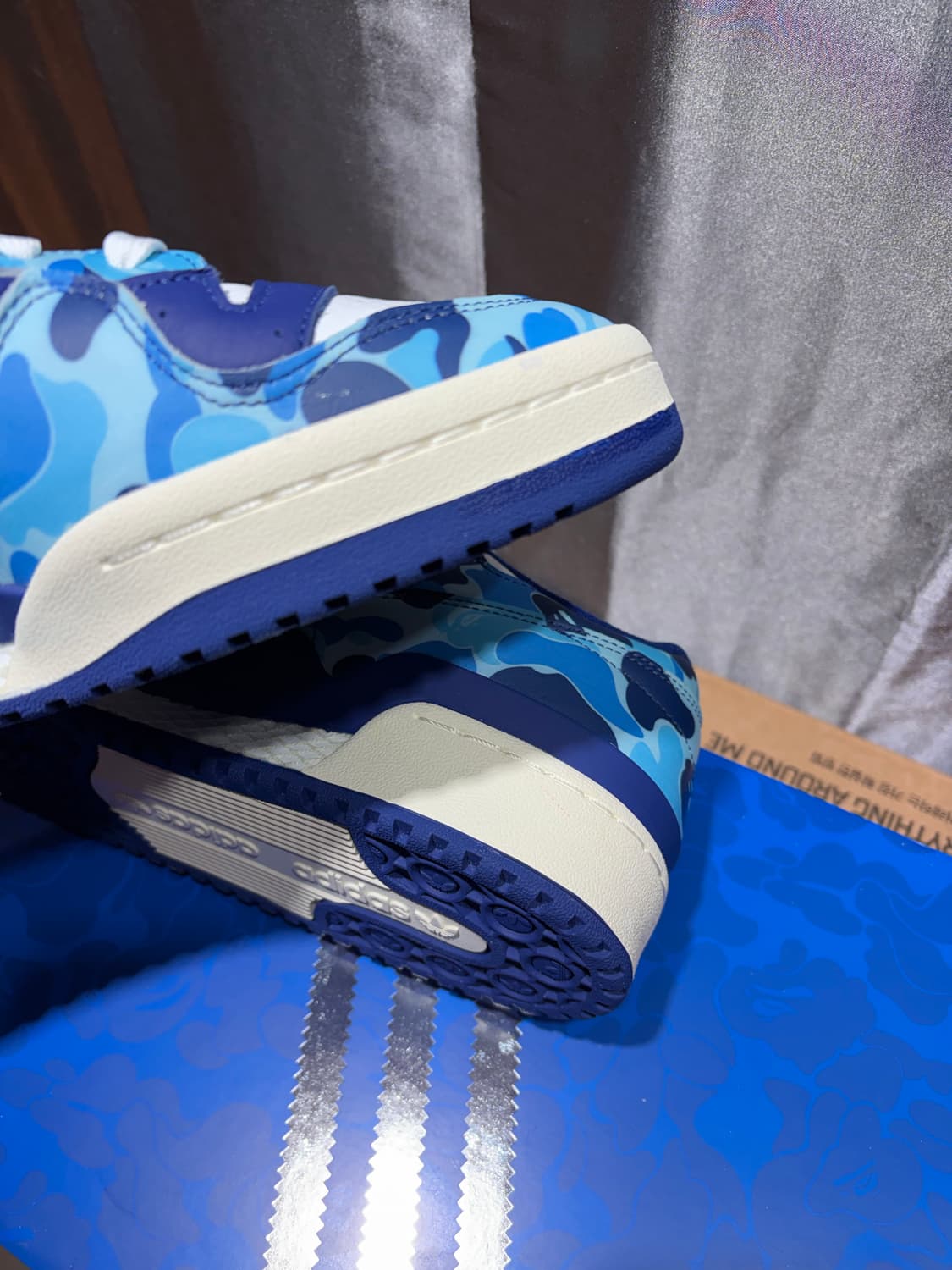 (새상품) 285, 255 아디다스 x 베이프 포럼 로우 블루 카모 상품이미지3