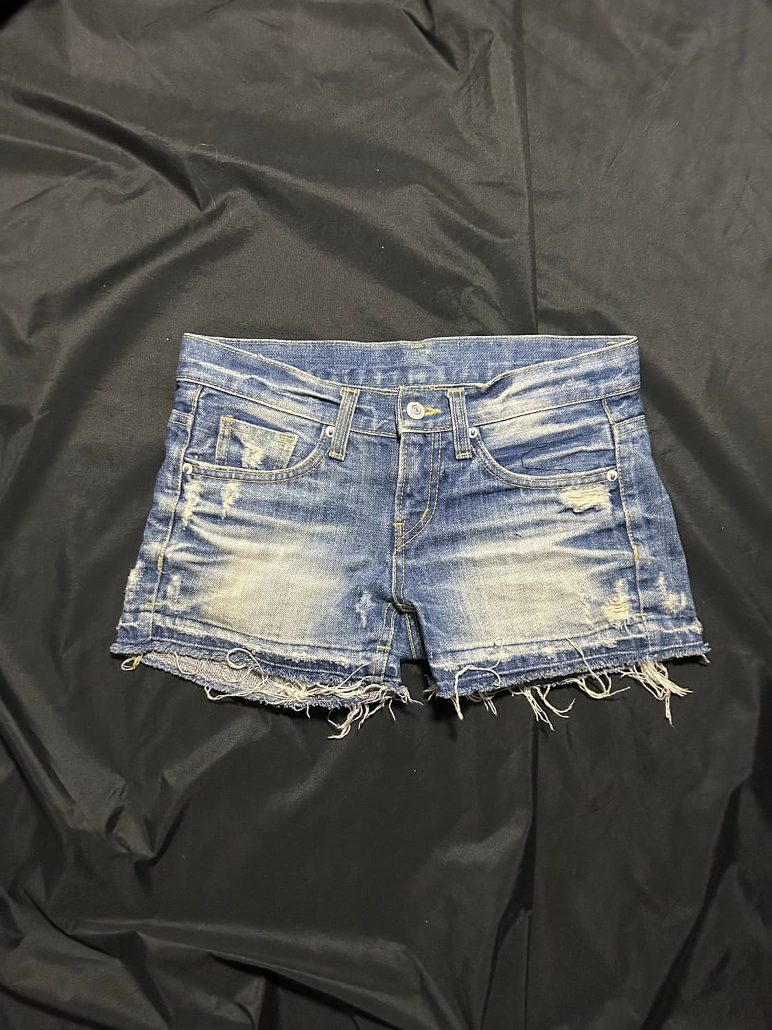 star tag distress washing denim shorts 상품이미지1