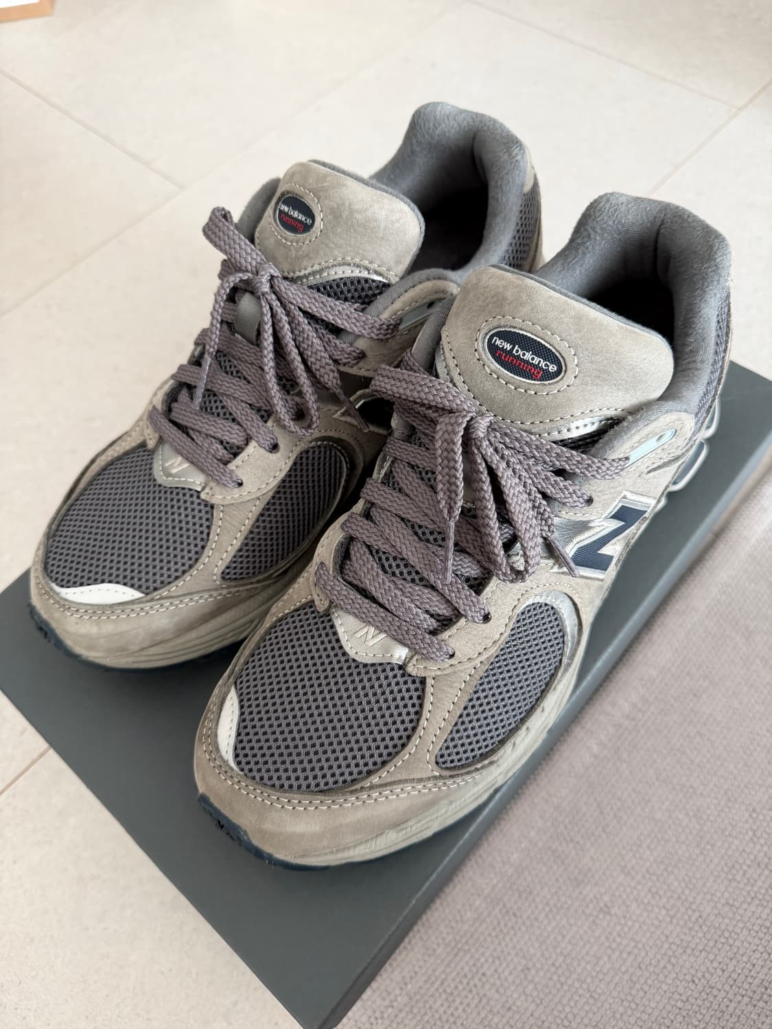 [us9] 뉴발란스 2002R 그레이 ML2002RA 상품이미지1