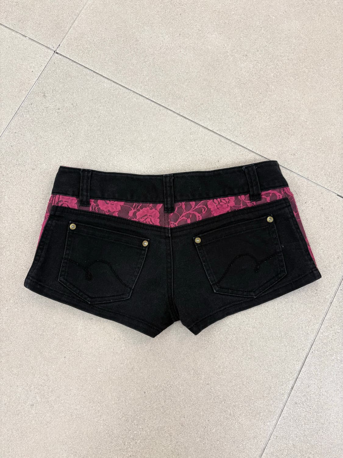블랙 핑크 레이스 숏츠 상품이미지4