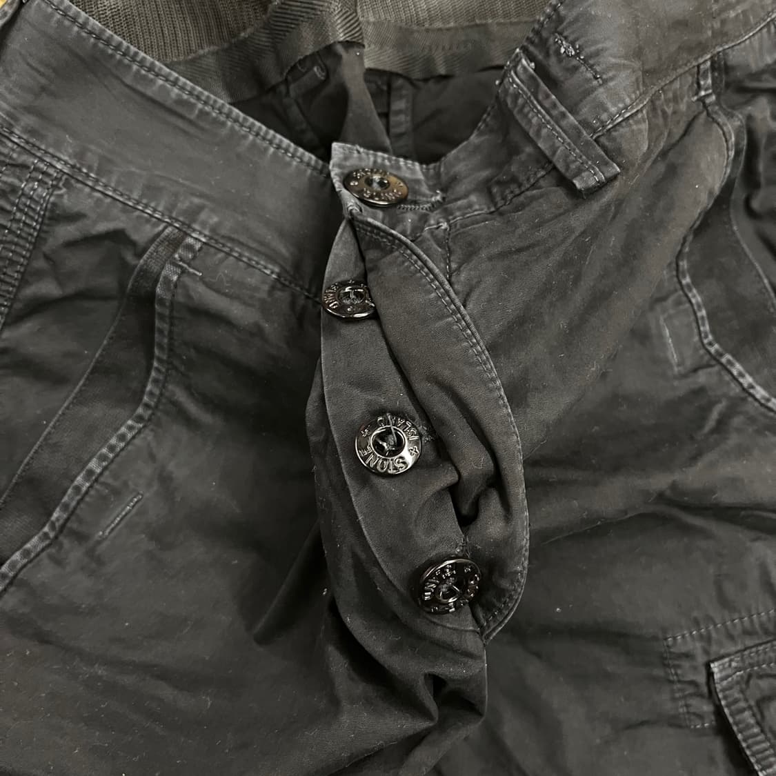 [정품/30] 스톤아일랜드 블랙 와펜 카고 반바지 b18 상품이미지4