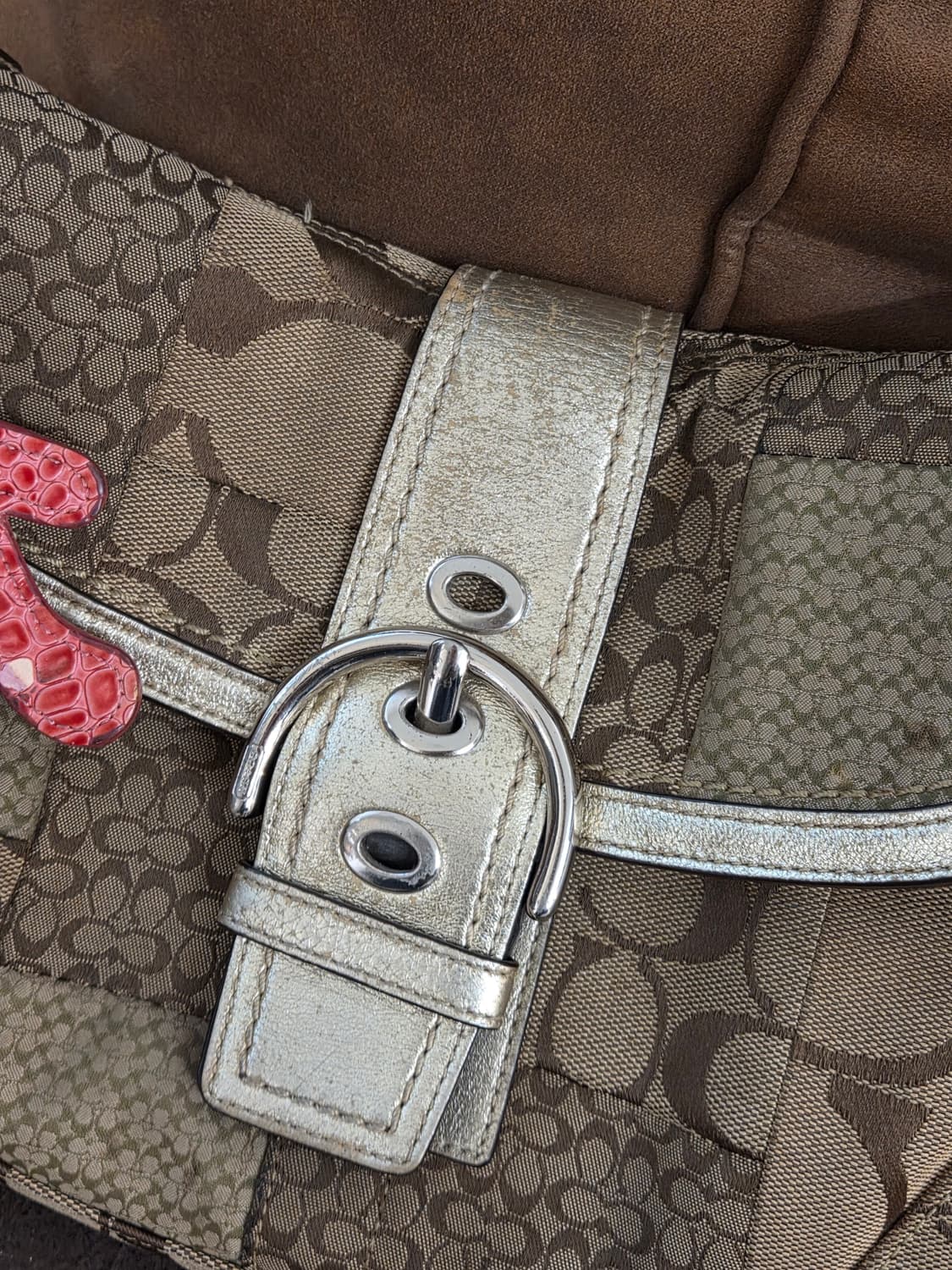 Coach 코치 시그니처 소호 숄더 백 상품이미지8