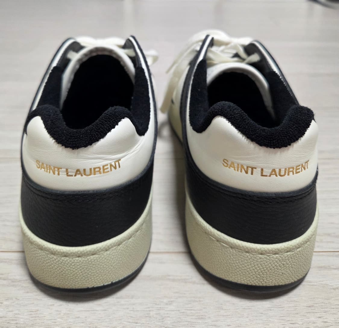 생 로랑 상품이미지2