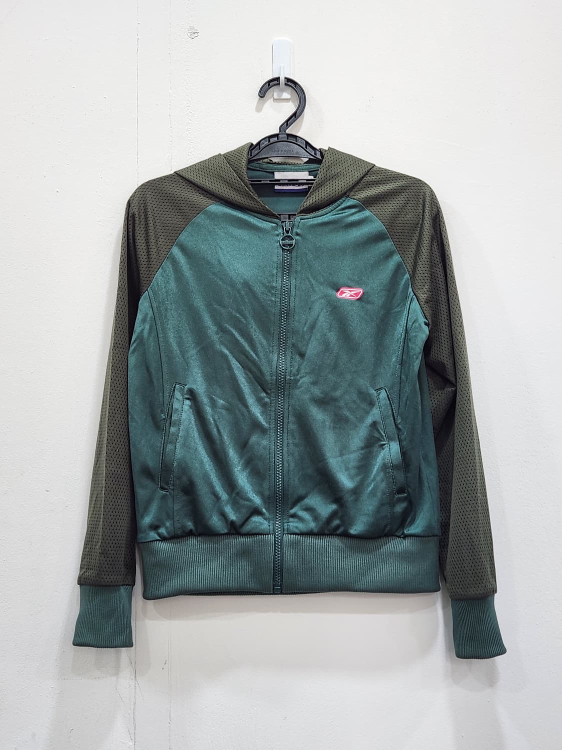 [90] 리복 Y2K 카키그린 메쉬 후드 집업 여성90 상품이미지1