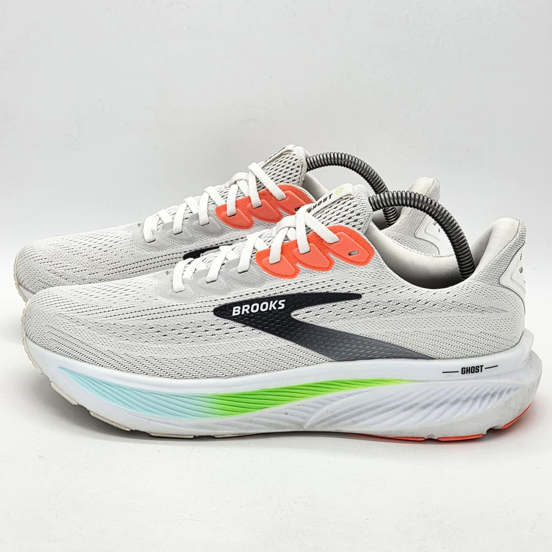 브룩스 고스트 17 화이트 (280 D) 상품이미지1