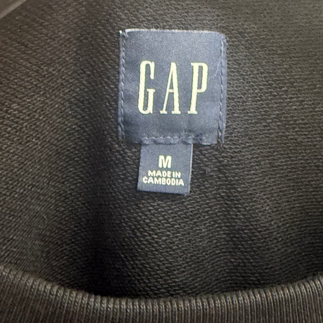 GAP 갭 블랙 맨투맨 티셔츠 (M) 상품이미지2