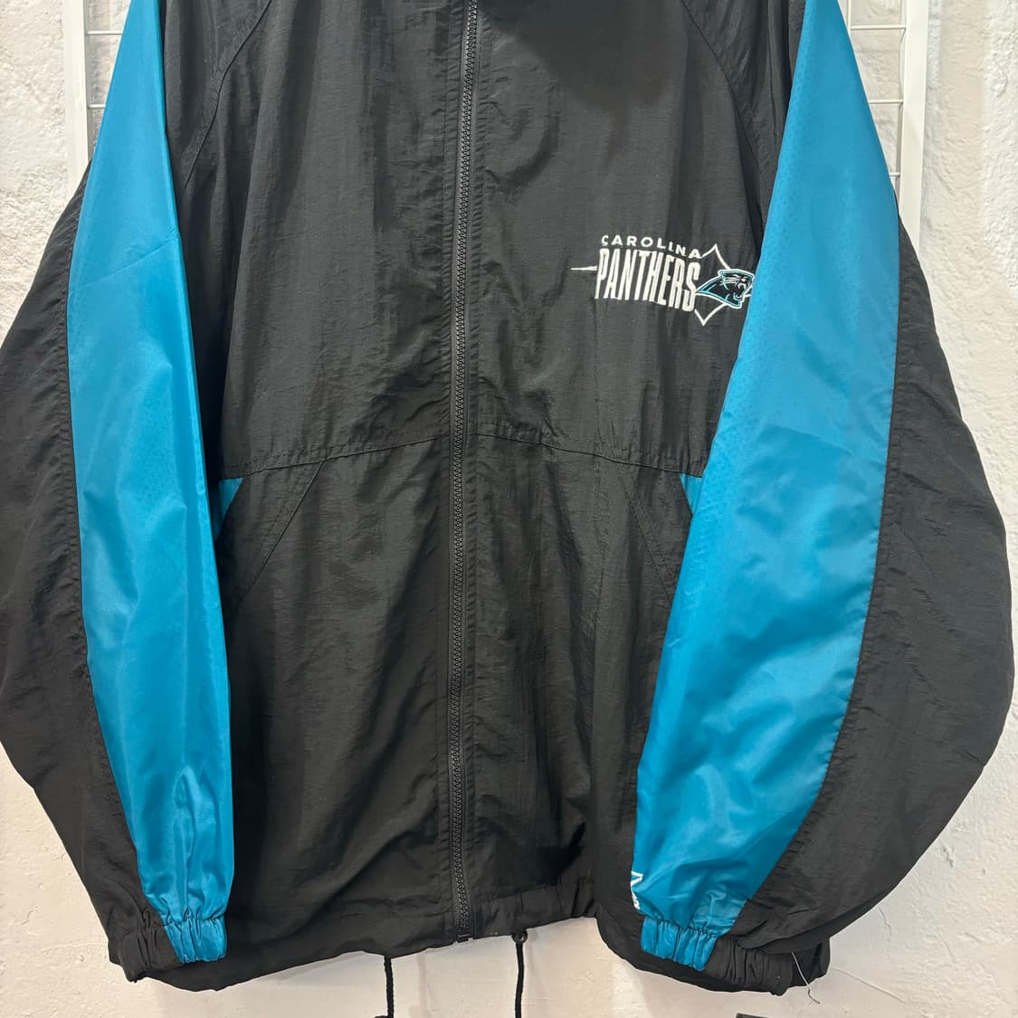 스타터 X NFL 90s 올드스쿨 캐롤라이나 팬서스 바람막이 L 상품이미지4
