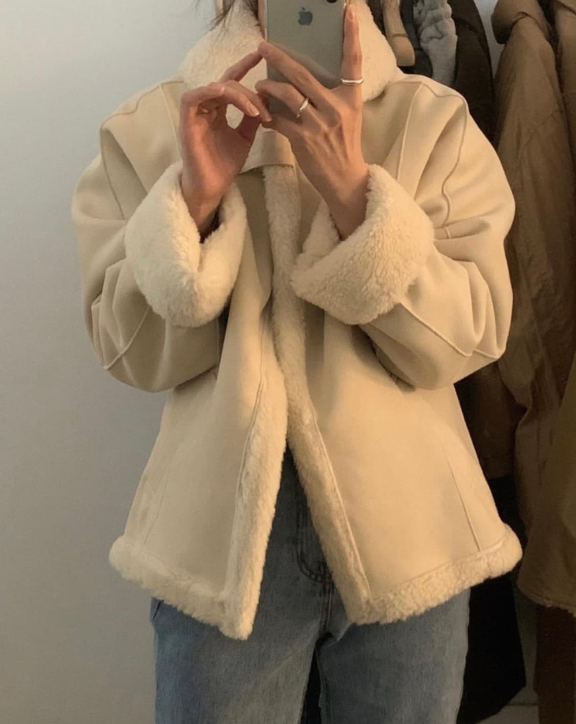 objet 오브제 아이리스 숄 스웨이드 무스탕 아이보리 상품이미지2