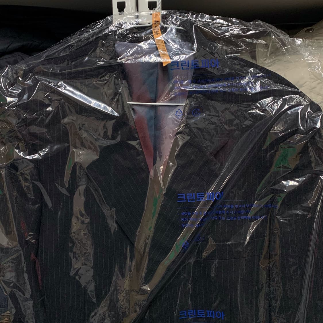 [L] 90's 입생로랑 초크 스트라이프 블레이저 재킷 상품이미지7