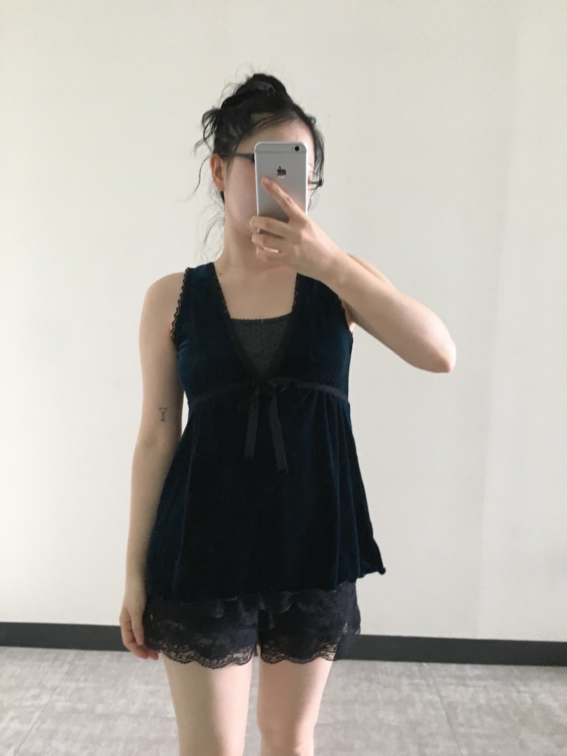 teal velvet ribbon top 상품이미지4