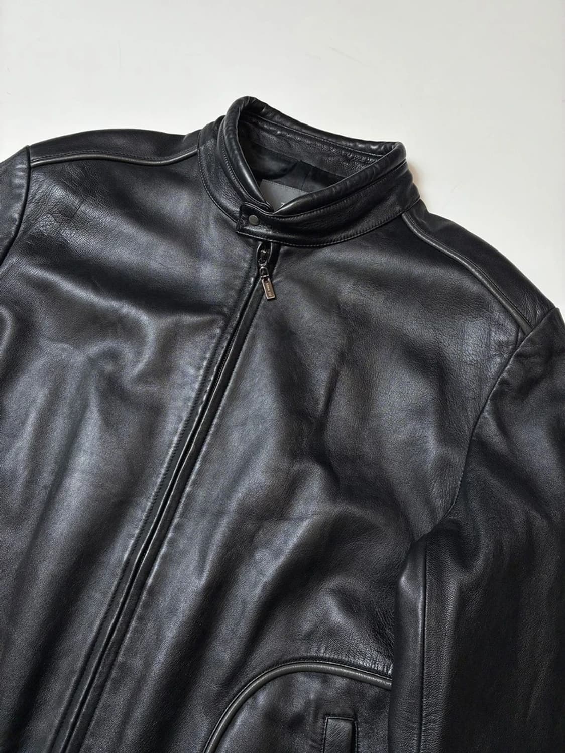 지오송지오 옴므 미니멀 파이핑 양가죽 자켓 PN8938 상품이미지2