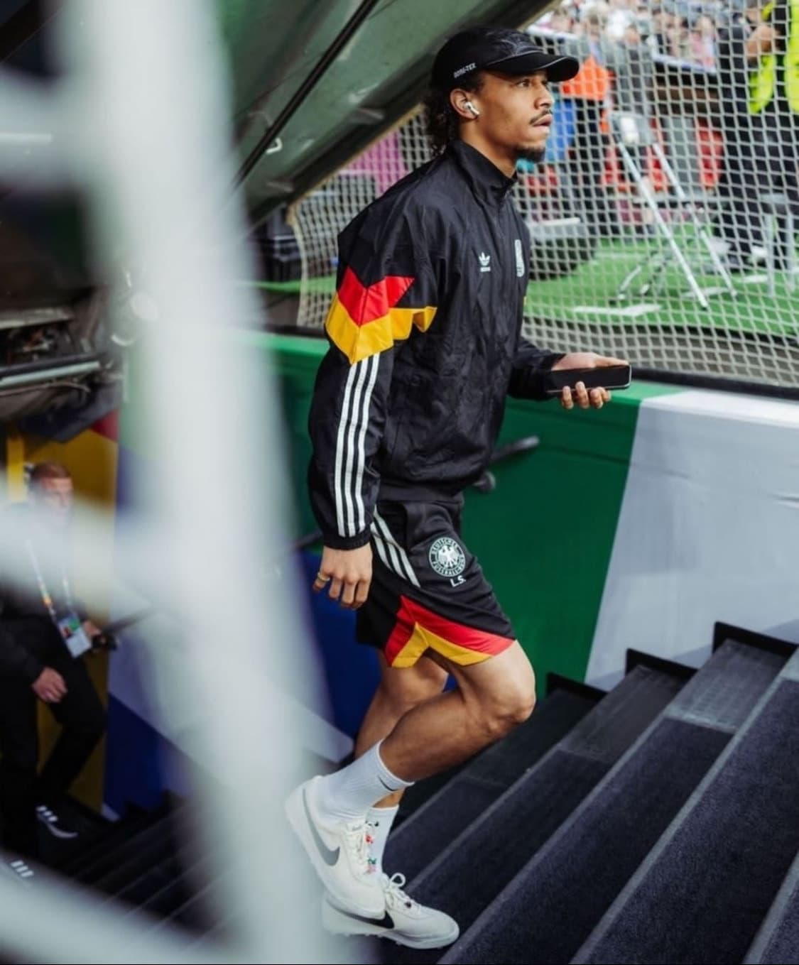 [M] 아디다스 오리지널스 독일 국대 트랙탑 재킷 블랙 상품이미지9