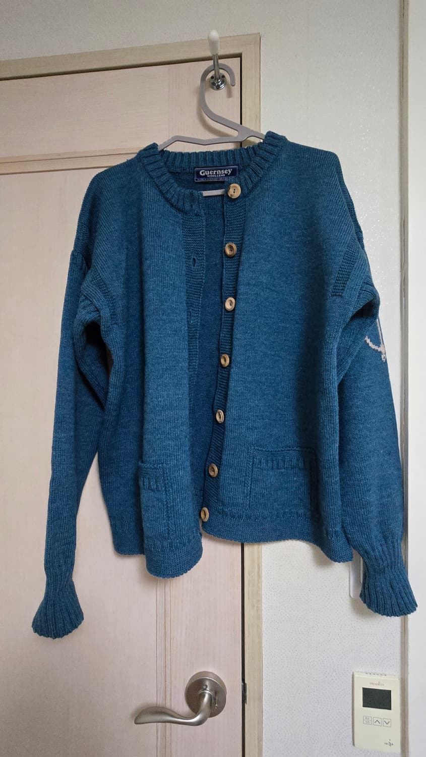 건지 울른스 Guernsey Woollens 피셔맨 가디건 상품이미지1