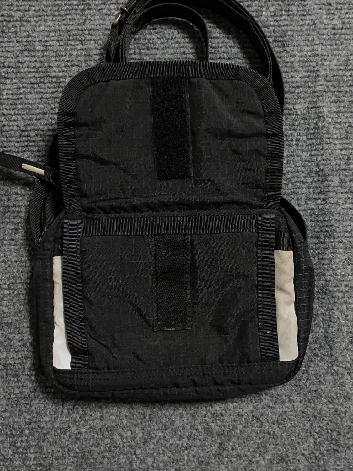 포터 나일론 립스탑 숄더백 상품이미지3