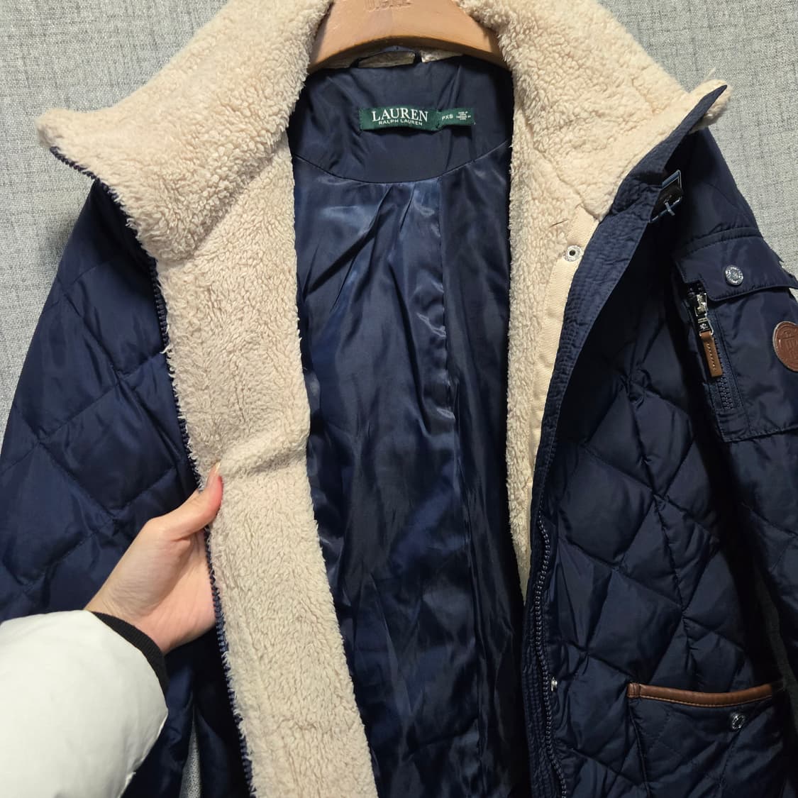 랄프로렌 레더 퀄티드 셰르파 다운 코트  상품이미지7