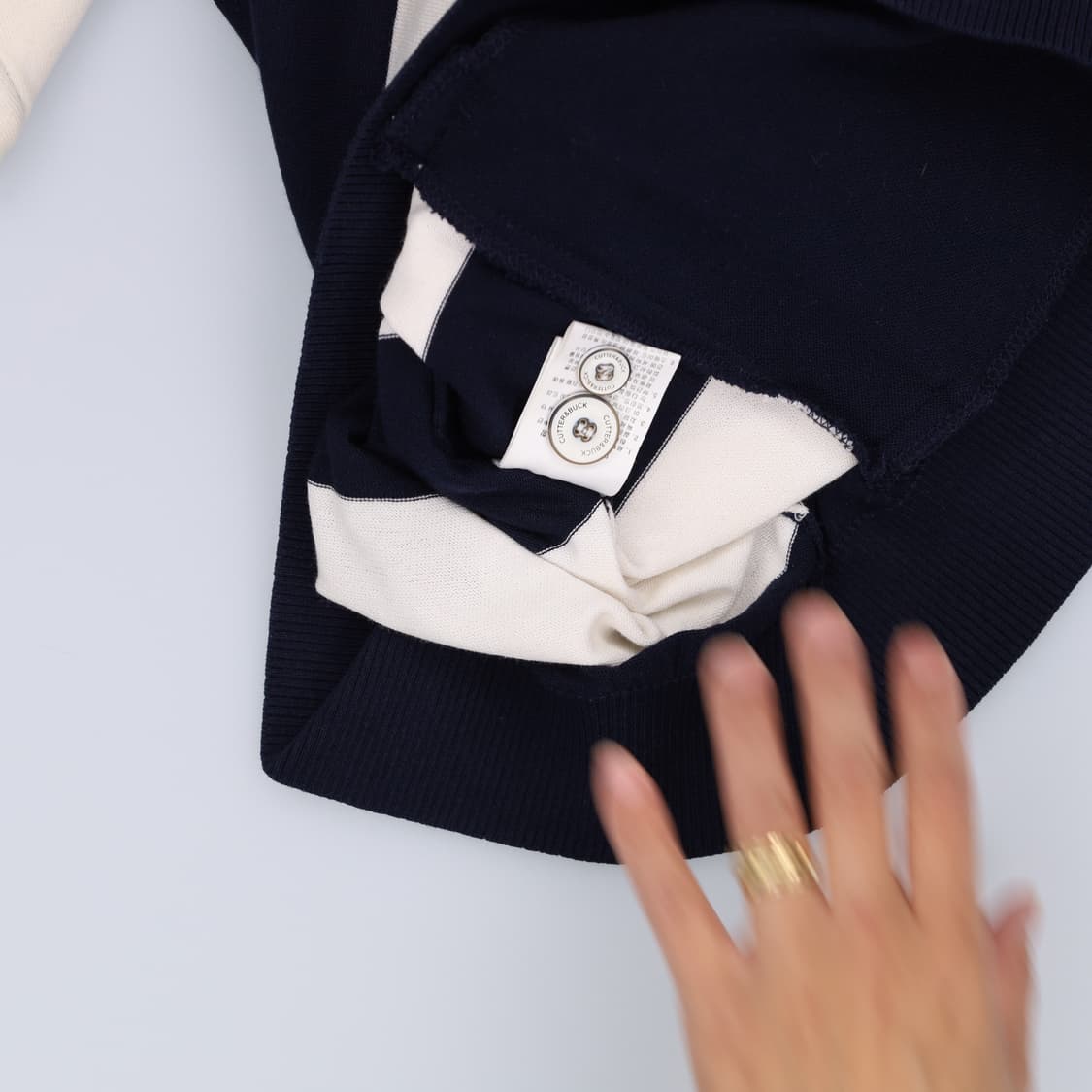 [100] 커터앤벅 골프 스트라이프 가디건 1103HR1 상품이미지7