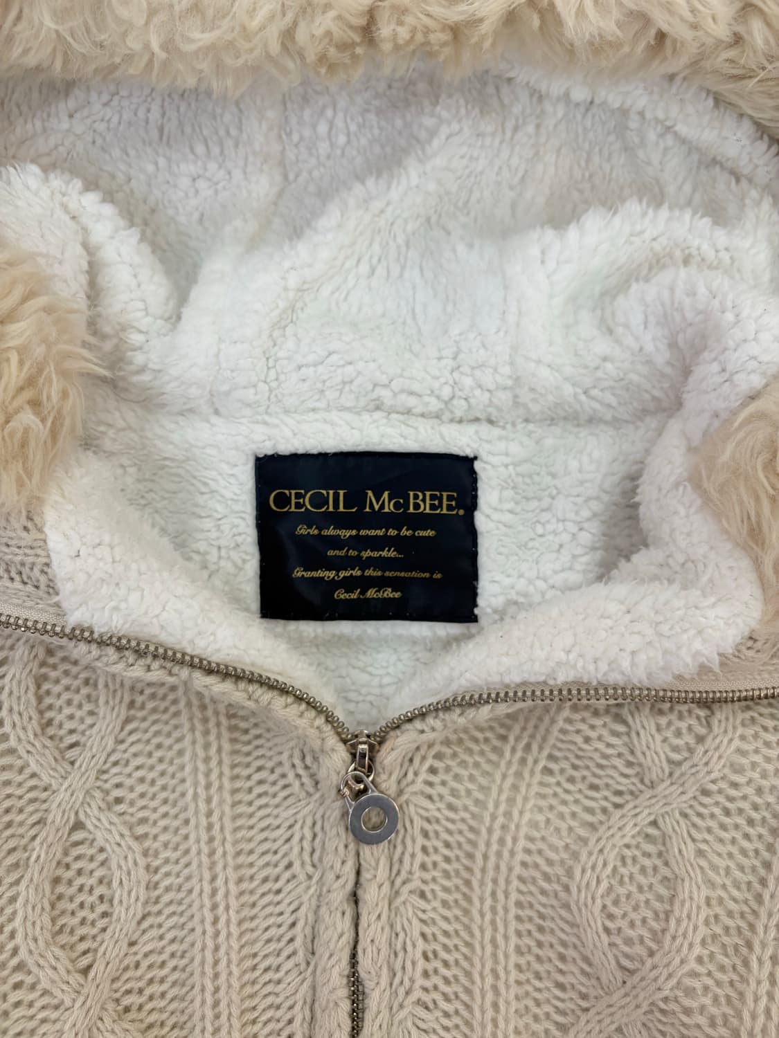 세실맥비 베이지 니트 퍼 후드집업 상품이미지2