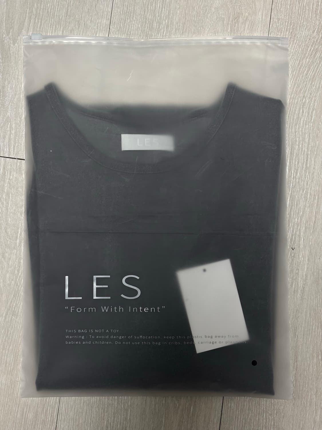 [2] LES Brev t-shirt (charcoal) 상품이미지3