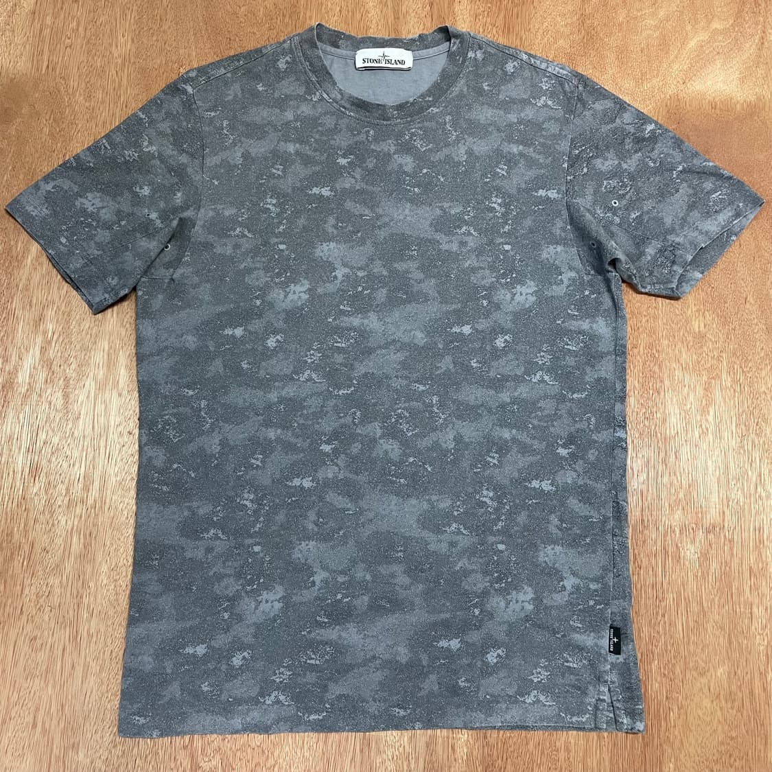 스톤아일랜드 패턴 반팔티 상품이미지1