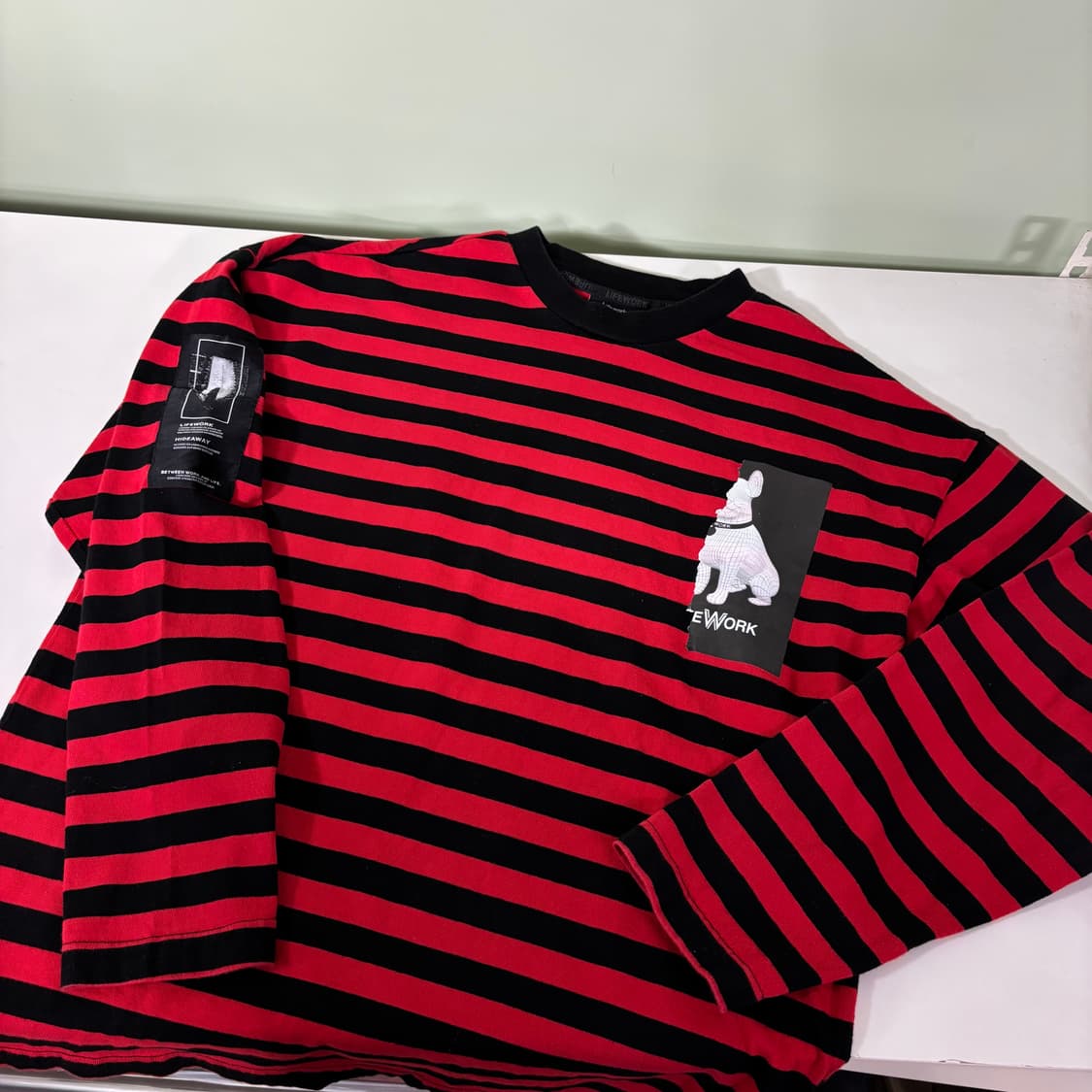 M 라이프워크 레드 단가라 백로고 롱슬리브 상품이미지1