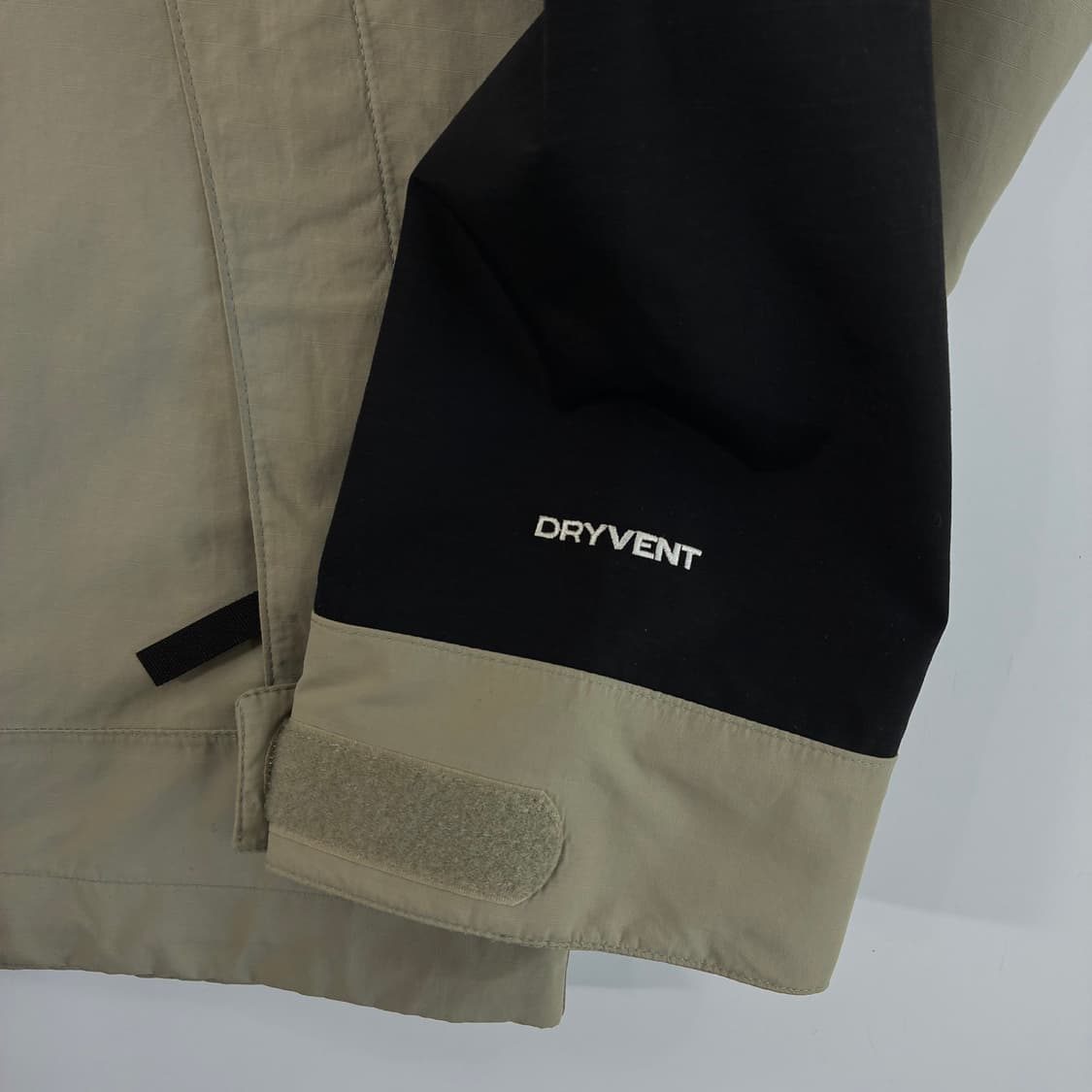 The northface  노스페이스 베이지 하이 마운틴 자켓  상품이미지4