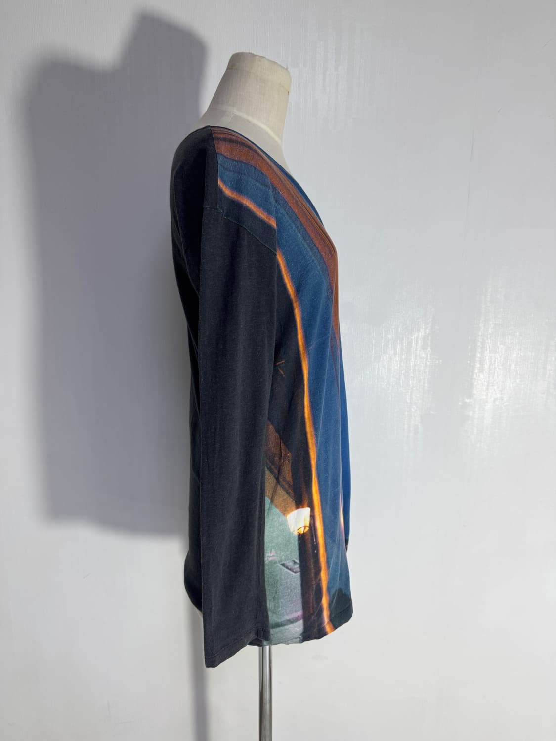 14aw mm6 그래픽 롱슬리브 메종 마르지엘라 상품이미지4