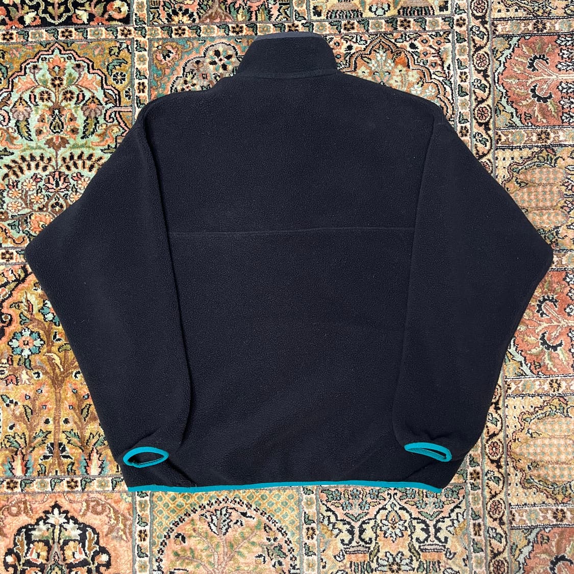 [XL] 🇳🇮 파타고니아 신칠라 블랙 플리스 풀오버 자켓 상품이미지2