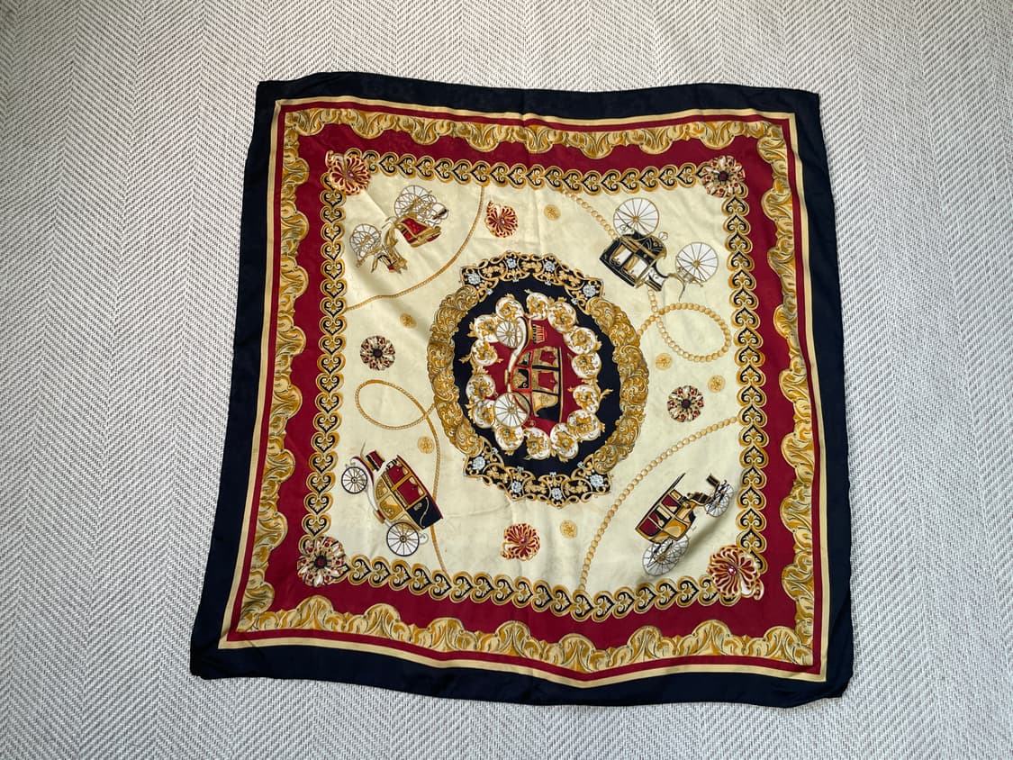 빈티지 클래식 코치 모티프 실크 스카프 상품이미지3