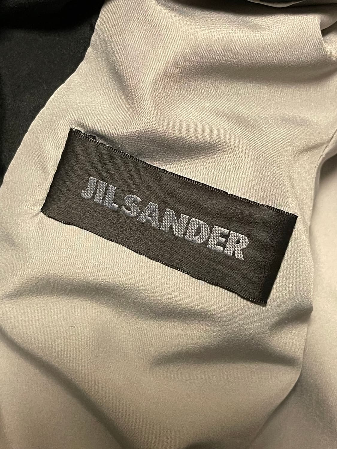 질샌더 블랙 테크니컬 다운 자켓(by 라프 시몬스) 상품이미지4