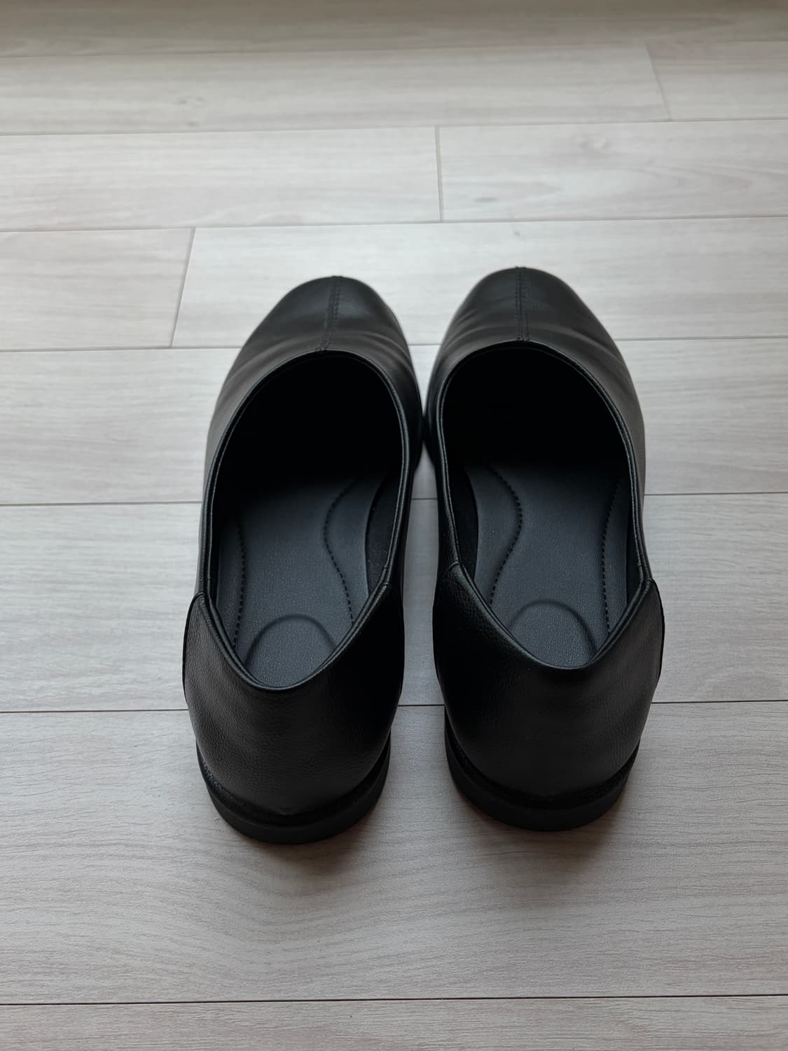 유니클로 스퀘어플랫슈즈 블랙 235 상품이미지5