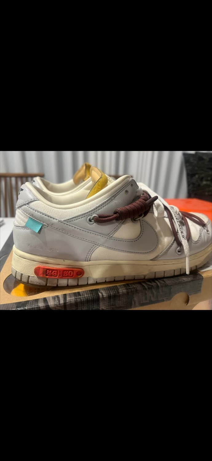 Nike x Off-White Dunk Low The 50 - Lot 4 상품이미지3