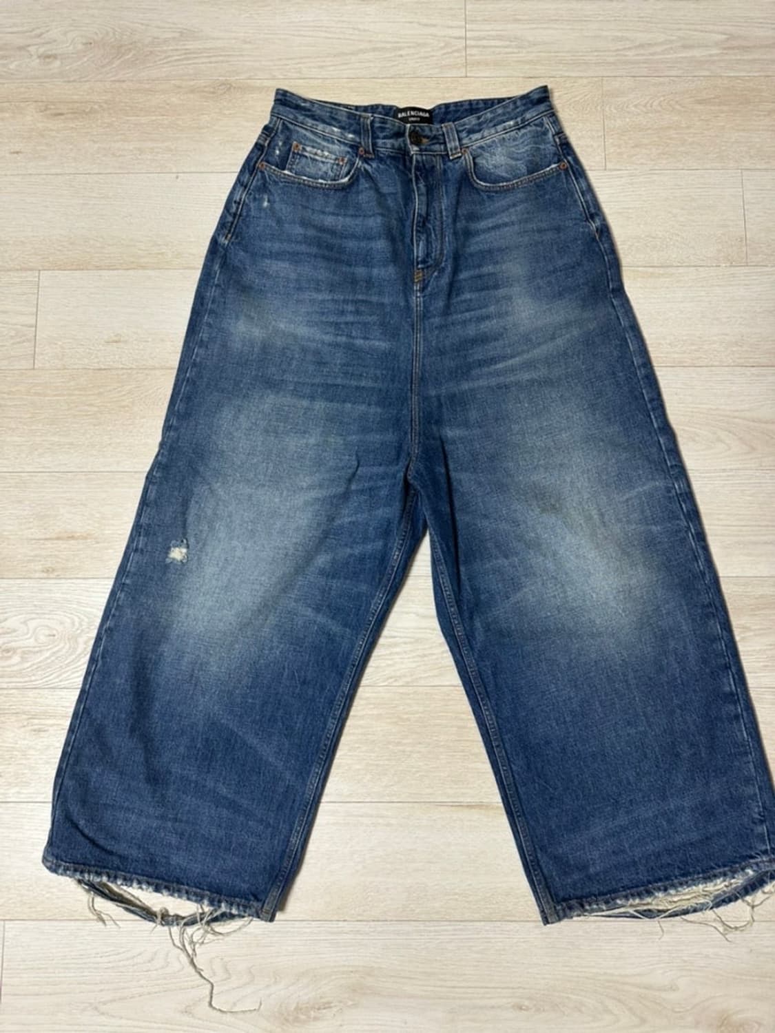 [M] 발렌시아가 로우크로치 데님 진 중청 상품이미지2