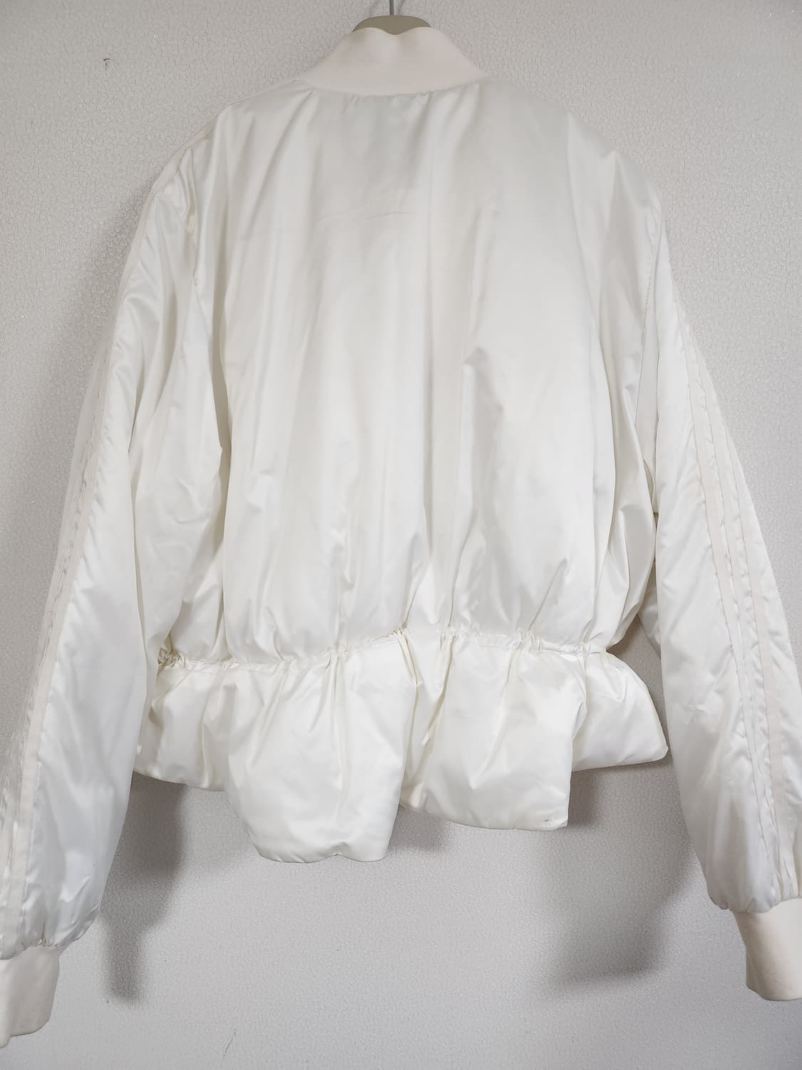 아디다스화이트패딩(M 상품이미지4