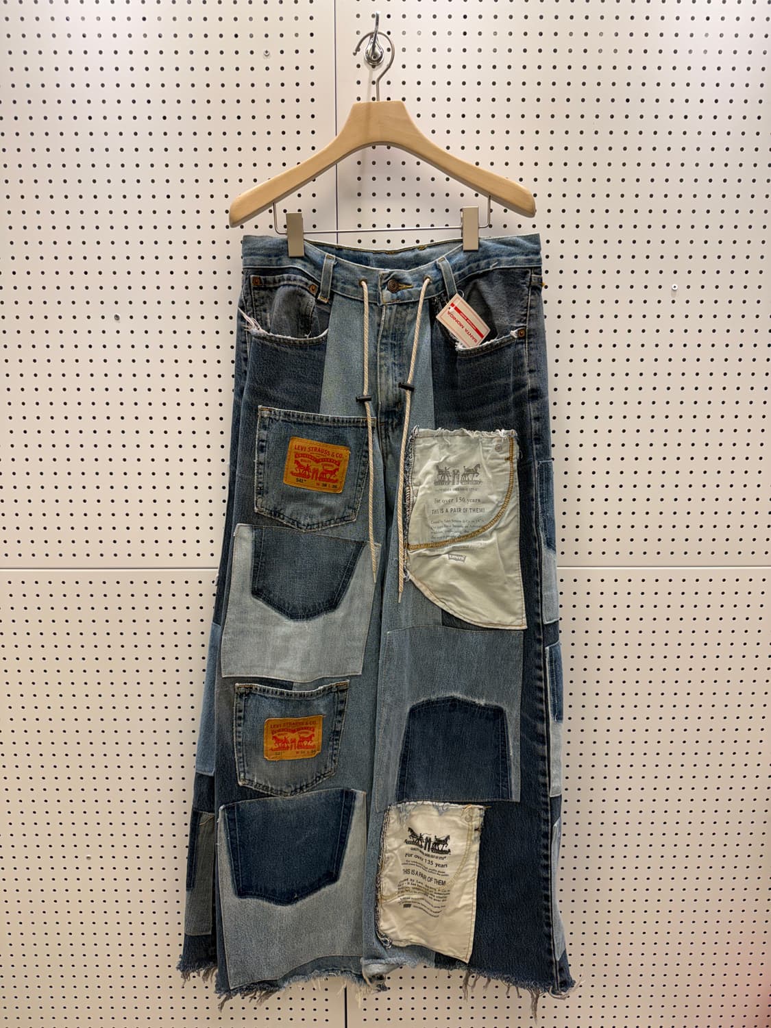 리바이스 리메이크 패치워크 데님 팬츠 U502 상품이미지3