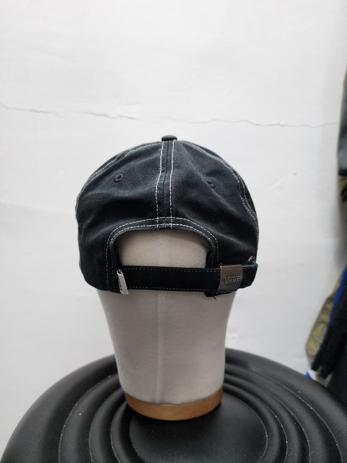 반스 블랙 볼캡  상품이미지3
