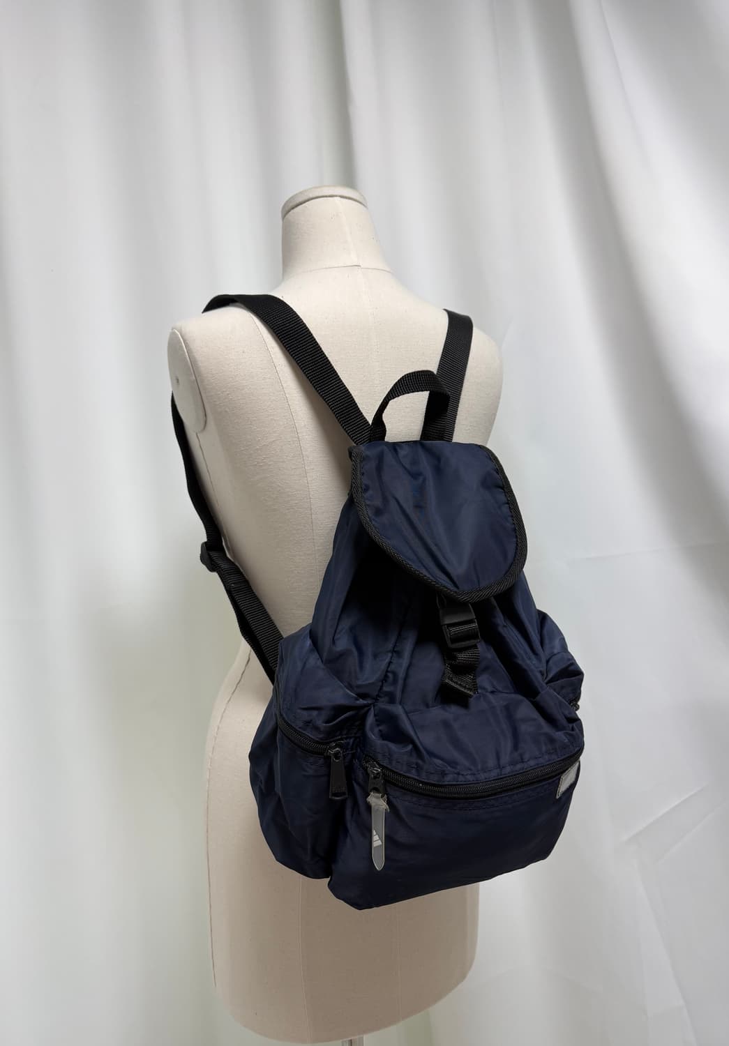 아디다스 빈티지 네이비 쓰리포켓 백팩 상품이미지3