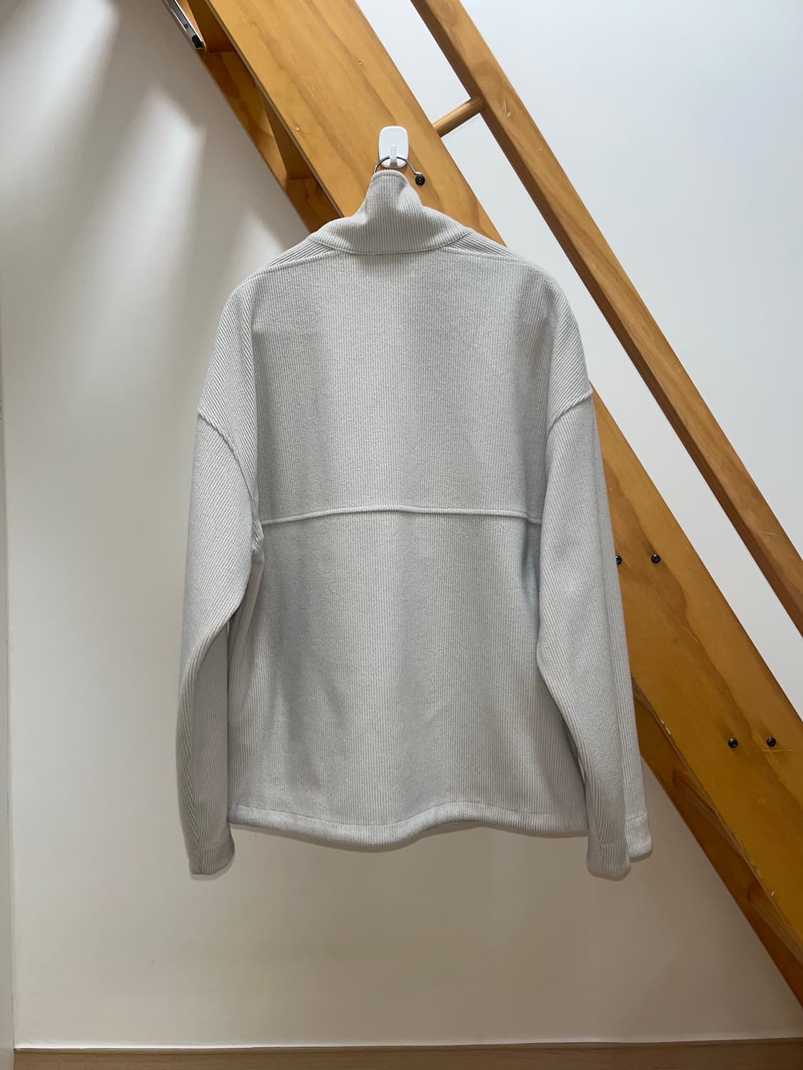 COS 릴랙스드 핏 립 하프집업 스웻셔츠  상품이미지3