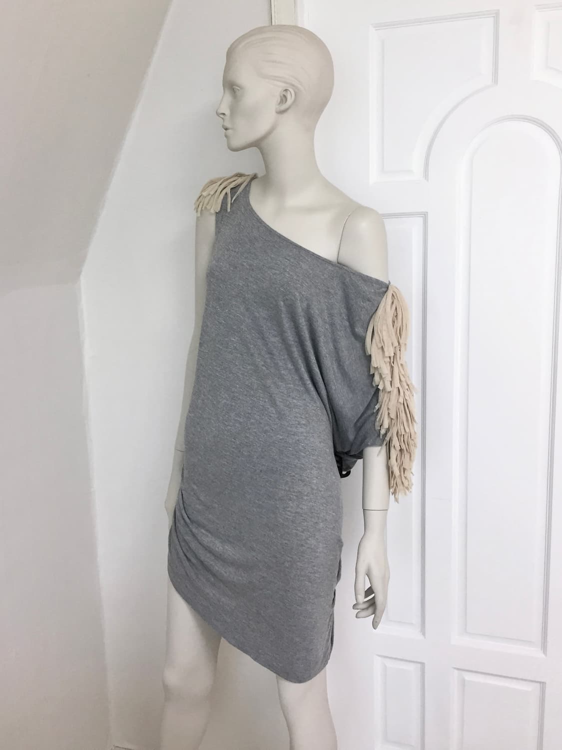 Gray Asymmetric Tassle Dress  상품이미지1