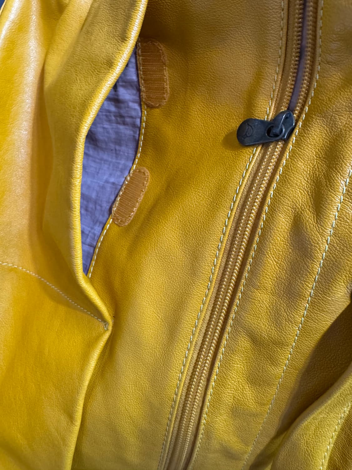 이태리 만다리나덕 올 레더 토트백 상품이미지5